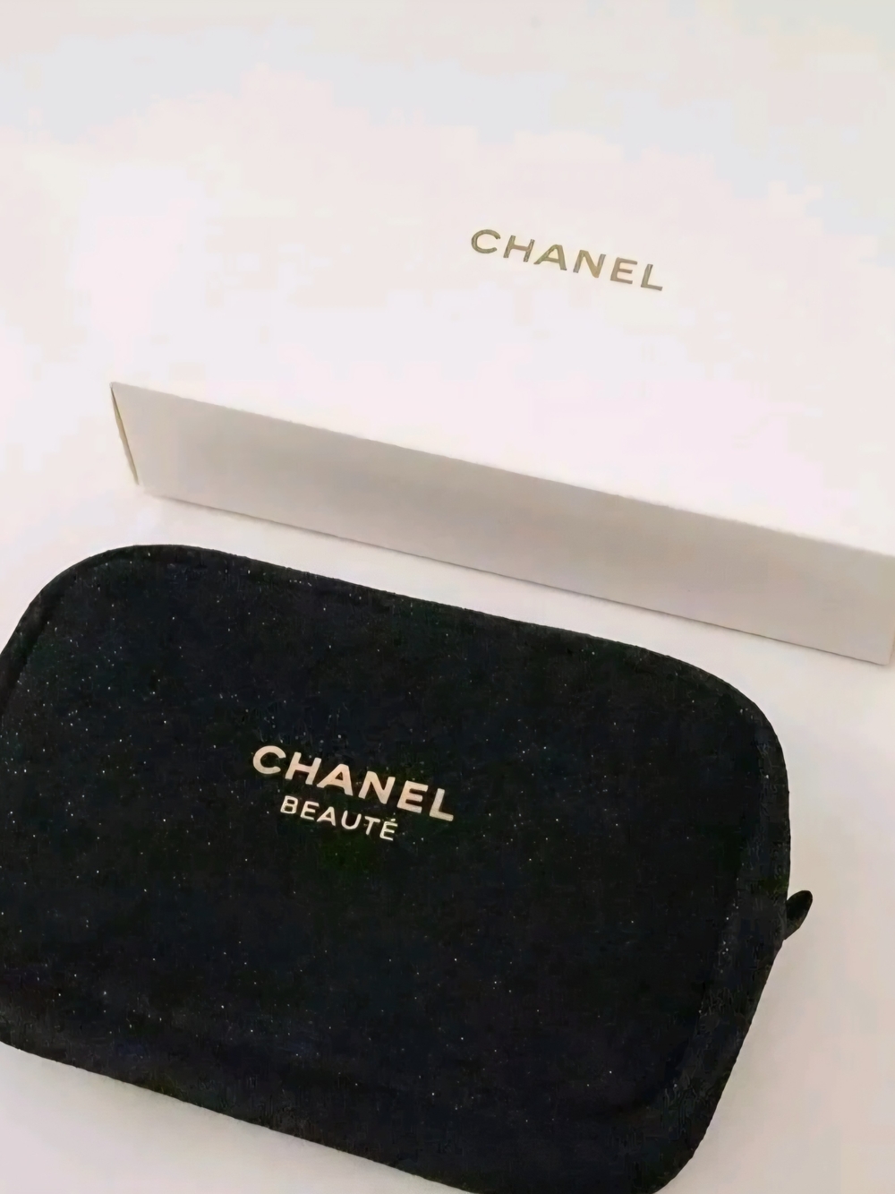 CHANEL Beauté Black Sparkle Cosmetic Bag Makeup Pouch  NIB